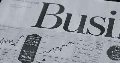 Plantas creciendo simbolizando crecimiento financiero