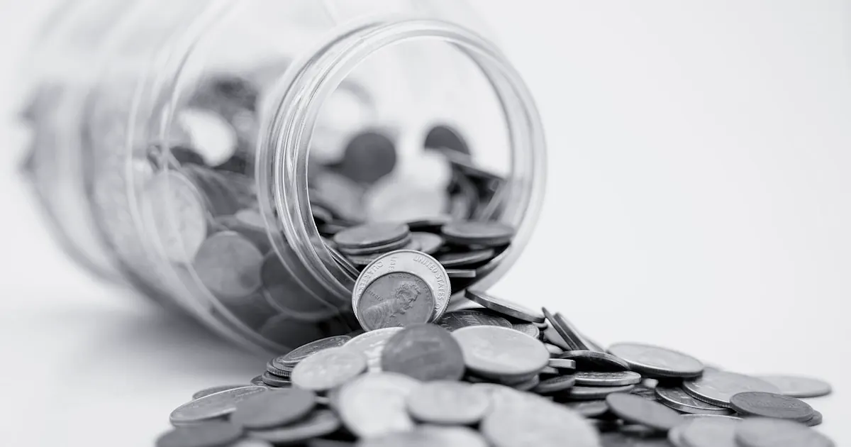 Pareja mayor planificando jubilación